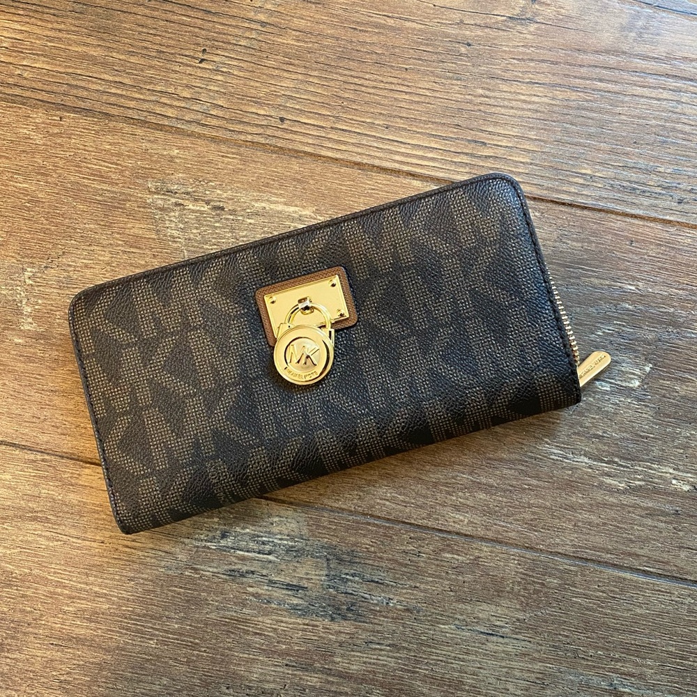 MICHAEL KORS LARGE WALLET